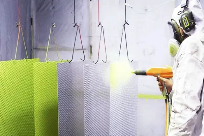 مراحل رنگ آمیزی الکترواستاتیک