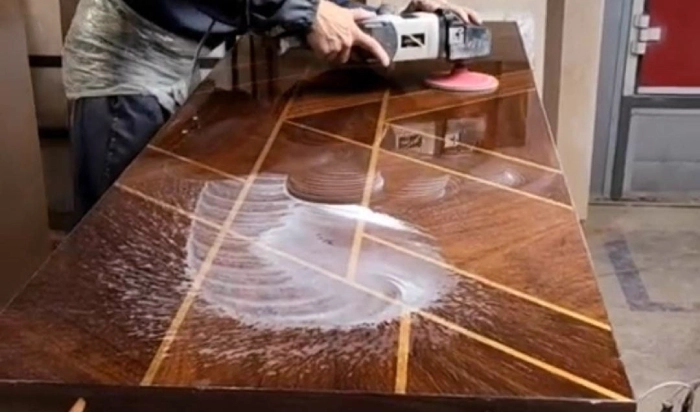 رنگ پولیش برای درب چوبی